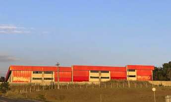Imagem 6: Galpão com área construída de 5.000 m² e terreno de 14.300 m² , todo murado