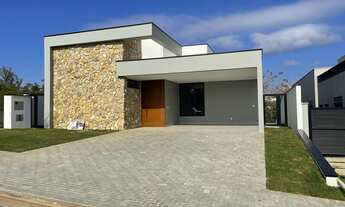 Imagem: Linda Casa Térrea no Alphaville Esplanada