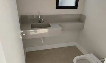 Imagem 3: Excelente Sobrado no Condomínio Alphaville Nova Esplanada 3 com 370m²