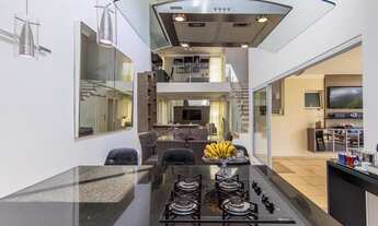 Imagem 4: Lindo Sobrado no Condomínio Vale do Lago Residencial com 460m²