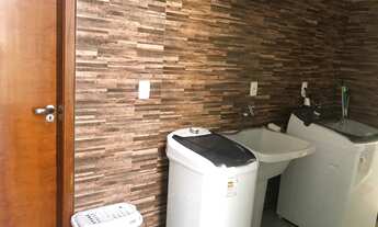 Imagem 3: Lindo Sobrado no Bairro Jardim Karolyne com 235m²