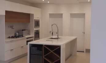 Imagem 4: Imponente Casa no Condomínio Saint Patrick