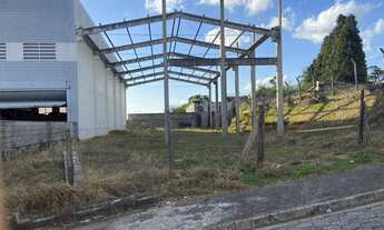 Imagem 3: Vendo Terreno de 835 m2 com Pré moldado para barracão de 420m2 e 7m de pé direito