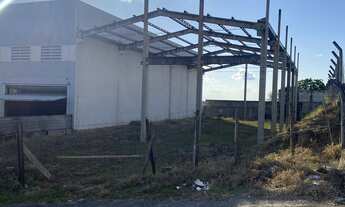 Imagem 2: Vendo Terreno de 835 m2 com Pré moldado para barracão de 420m2 e 7m de pé direito