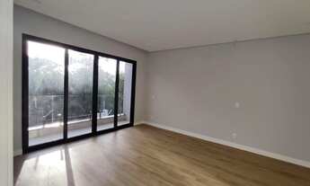 Imagem 4: Ampla residência de 340m² localizada no Alphaville Nova Esplanada 1