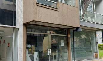 Imagem 2: Prédio Comercial com 3 andares no centro comercial de Alphaville