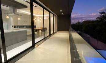 Imagem 7: Casa Triplex no Condomínio Alphaville Nova Esplanada 1