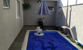 Imagem 5: Linda casa Térrea com 3 Dormitórios sendo 1 suíte, piscina e aquecimento solar no Villágio