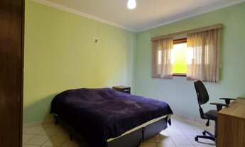 Imagem 6: Residência Excepcional no Parque Jataí: 3 Quartos, Suíte, e Amplo Espaço Gourmet a 5 Minut