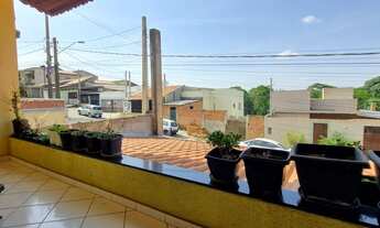 Imagem 7: Residência Excepcional no Parque Jataí: 3 Quartos, Suíte, e Amplo Espaço Gourmet a 5 Minut