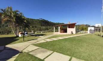 Imagem 7: Viva a Tranquilidade e Elegância: Terreno de 1000m² no Exclusivo Condomínio Fazenda Alta