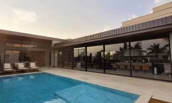 Imagem: Terreno à venda em condomínio de luxo