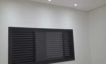 Imagem 2: Casa em Condomínio à Venda em Sorocaba-SP, Bairro Horto Florestal: 3 Quartos, 1 Suíte, 1 S