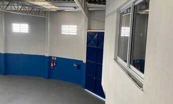 Imagem 5: Galpão Comercial para Locação em Sorocaba-SP, Jardim Bertanha - 1 Sala, 1 Banheiro, 230m²