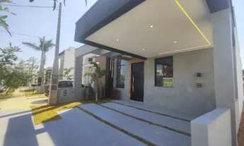 Imagem 2: Casa em Condomínio à Venda em Sorocaba-SP, Horto Florestal: 3 Quartos, 1 Suíte, 1 Banheiro