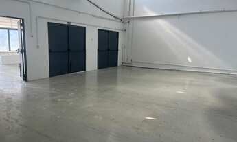 Imagem 7: Galpão Comercial para Locação em Sorocaba-SP, Bairro Jardim Santa Rosália: 1.381m² de Área