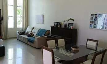 Imagem: Imperdível casa em condomínio à venda