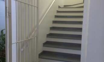 Imagem 7: Casa Comercial à Venda em Sorocaba-SP, Jardim Ana Maria: 4 Quartos, 1 Suíte, 1 Sala, 3 Ban