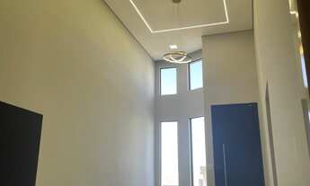 Imagem 3: Casa de alto padrão em condomínio no Horto Florestal, Sorocaba-SP: 3 quartos, 1 suíte, 2 s