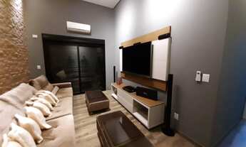 Imagem 6: Casa de luxo em condomínio na Chácara Junqueira, Tatuí-SP: 3 quartos, 3 suítes, 3 salas, 5