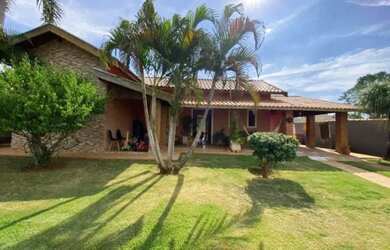 Imagem 2: Chácara em Condomínio de Luxo em Boituva-SP, Bairro Nova Rheata: 3 Quartos, 1 Suíte, 2 Sal