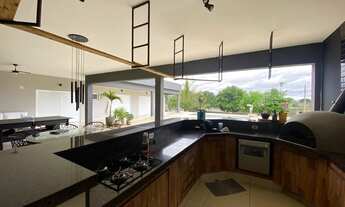 Imagem: Casa em condomínio de luxo no bairro Caguassu