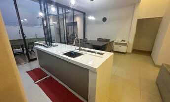 Imagem 3: Casa em condomínio com 4 quartos e 1 suíte no Portal dos Pinheiros I em Itapetininga-SP: o