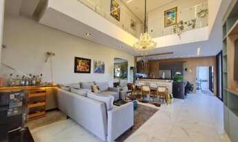 Imagem 2: Espetacular Casa em Condomínio à Venda em Sorocaba-SP, na Vila Haro: 3 quartos, 3 suítes