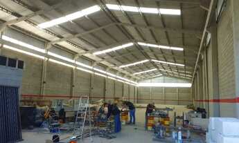 Imagem 3: Galpão Industrial de Alto Padrão para Locação no Bairro Eden, Sorocaba-SP: 1 Sala, 2 Banhe