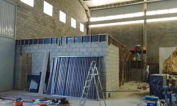 Imagem 4: Galpão Industrial de Alto Padrão para Locação no Bairro Eden, Sorocaba-SP: 1 Sala, 2 Banhe