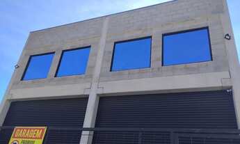 Imagem 2: Barracão Comercial para Locação no Jardim Guarujá - Sorocaba-SP: 1 Sala, 2 Banheiros, 3 Va