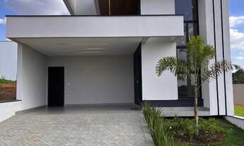 Imagem: Imperdível Casa em Condomínio à venda