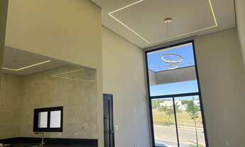 Imagem 2: Imóvel de alto padrão: Casa em condomínio com 3 quartos, 1 suíte, 2 salas e 2 vagas de gar