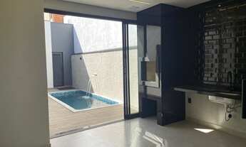 Imagem 3: Imóvel de alto padrão: Casa em condomínio com 3 quartos, 1 suíte, 2 salas e 2 vagas de gar