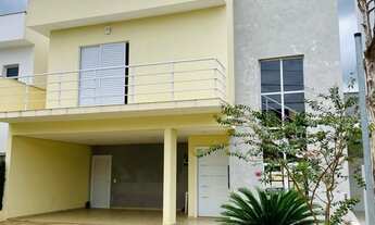 Imagem 1: Excelente oportunidade de locação: Casa em condomínio com 3 suítes e 4 vagas na Chácaras R