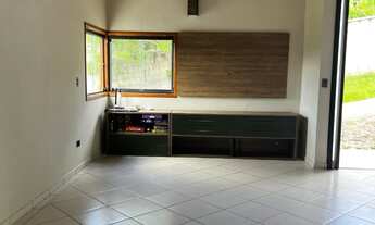 Imagem 5: Impecável Casa de 3 Quartos em Condomínio no Bosque dos Eucaliptos, Araçoiaba da Serra-SP