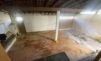 Imagem 2: Imperdível Casa à Venda em Sorocaba-SP, Bairro Cajuru do Sul: 3 Quartos, 1 Suíte, 3 Salas