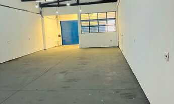 Imagem 3: Galpão Comercial de 180m² no Jardim São Guilherme, Sorocaba-SP: Venda ou Locação!