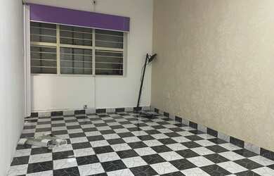 Imagem 2: Salão Comercial para Locação na Vila Lucy em Sorocaba-SP: 50m² de Área e 1 Banheiro Dispon