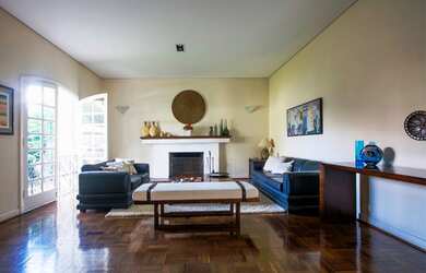 Imagem 3: 4 dormitórios na Rua Coronel Irlandino Sandoval