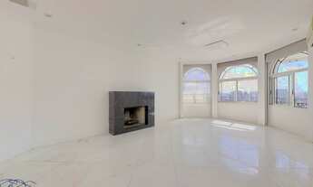 Imagem 6: 4 dormitórios na Rua Maria Antônia Ladalardo