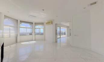 Imagem 7: 4 dormitórios na Rua Maria Antônia Ladalardo