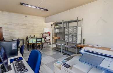 Imagem 2: 4 dormitórios na Rua Frei Henrique De Coimbra