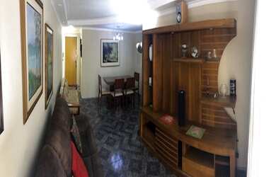 Imagem 2: 3 dormitórios na Rua Luísa álvares