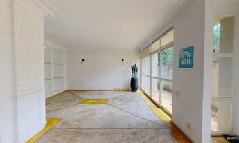 Imagem 5: 7 dormitórios, 2 suíte, 5 banheiro, 2 vagas na garagem, 380M² de Área Construída