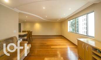 Imagem 2: 3 dormitórios na Rua Otávio Nébias