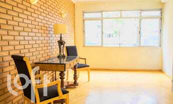 Imagem 2: 3 dormitórios na Rua Afonso De Freitas