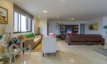 Imagem 3: 4 dormitórios na Rua Casa Forte