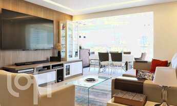 Imagem 1: 3 dormitórios na Rua Silveira Rodrigues