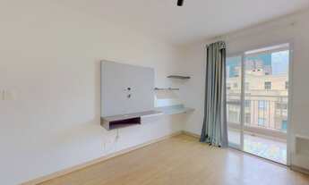 Imagem 2: 1 dormitório na Rua Bento Freitas